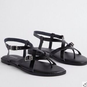 TORRID Toe Post Gladiator Sandal black leather size 9WW